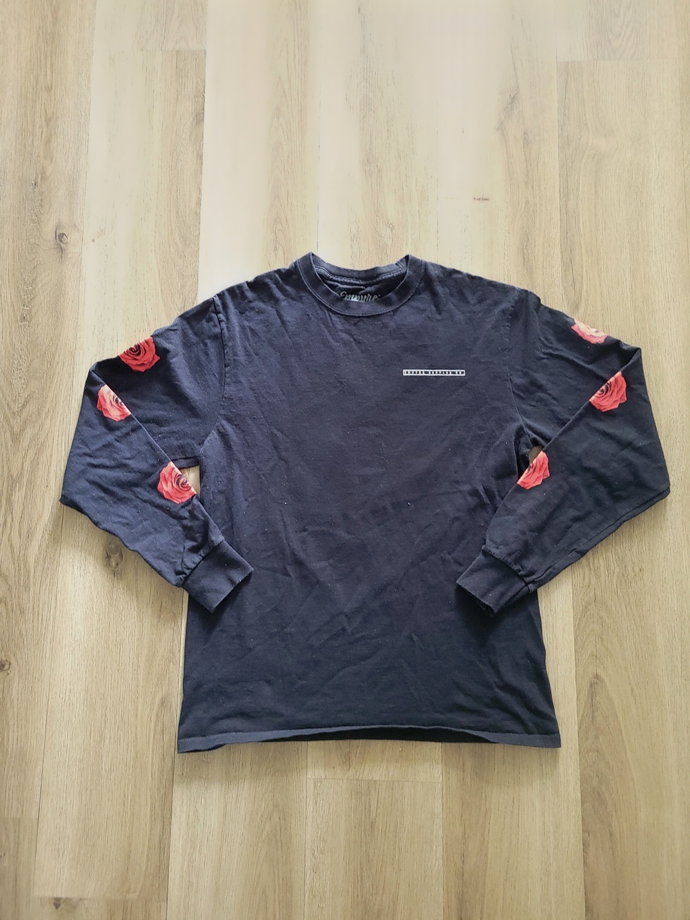 Empyre (Medium) Red Rose Long Sleeve Print